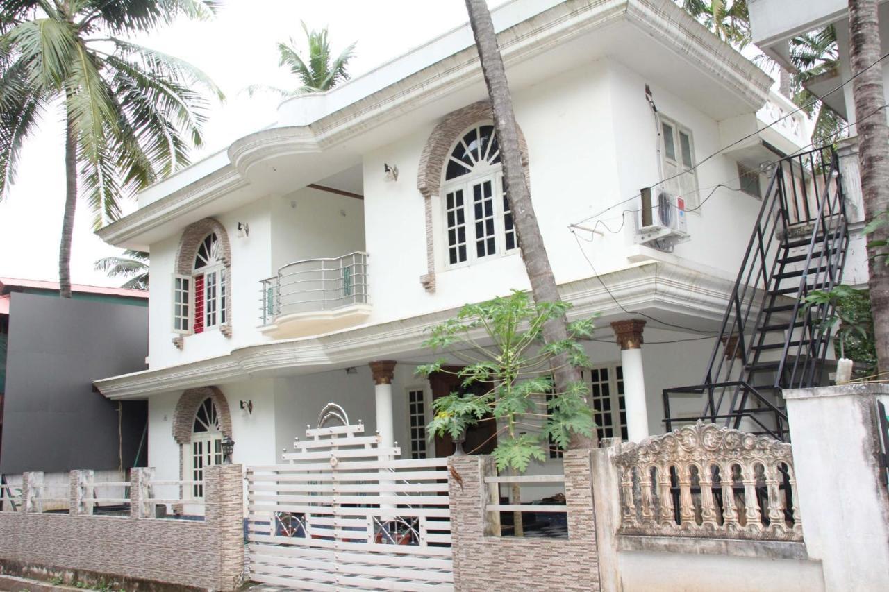 Hotel Jj'S White House Thrissur Exteriér fotografie