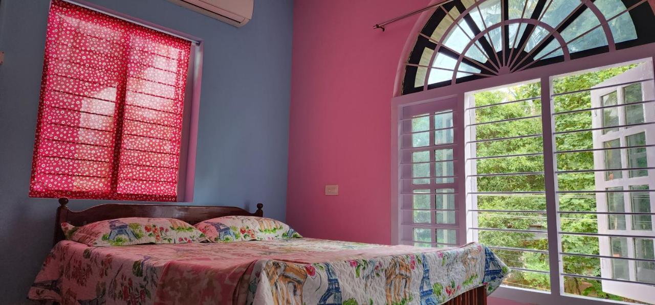 Hotel Jj'S White House Thrissur Exteriér fotografie